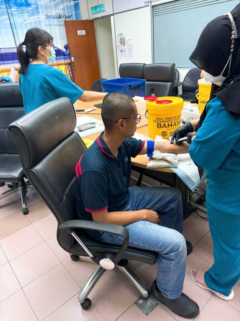 AG Lifecare Clinic staff conducting corporate onsite health screening